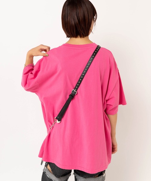 RNA(アールエヌエー)の「M2636 BIG BOXロゴBIG T(Tシャツ/カットソー・レディース・スミクロ/ピンク/ホワイト/グリーン・MEDIUM)」の6枚目の写真