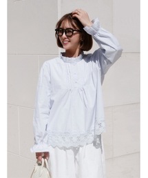 BeBeoD（べベッド）の「レースヘムフリルネックブラウス（シャツ/ブラウス）」