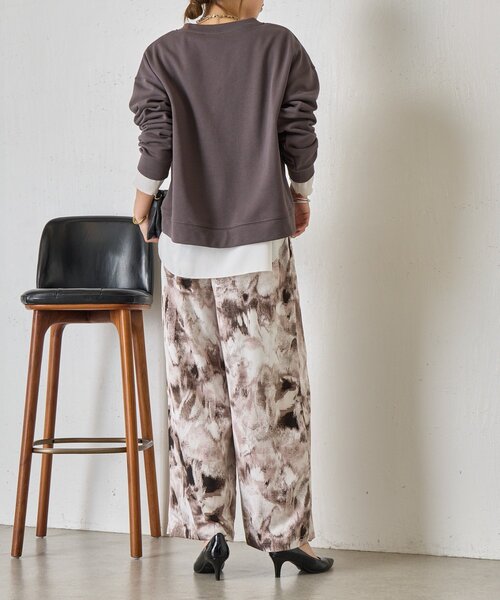 Jena espace merveilleux(ジェナ エスパスメルヴェイユ)の「【柄で華やぐ】ぼかし花柄ツイルパンツ(その他パンツ・レディース・グリーン/チャコールグレー・FREE)」の19枚目の写真