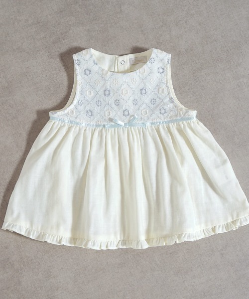 10mois(ディモワ)の「【10mois(ディモワ)】fleurエプロンセレモニードレスセット 50-70cm(その他ベビーウェア・キッズ・ホワイト/ピンク・50-70cm)」の7枚目の写真