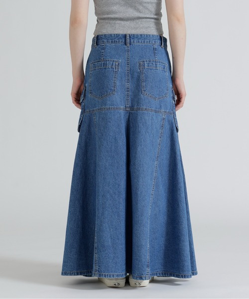 AVIREX（アヴィレックス）の「DENIM MERMAID CARGO SKIRT（デニムスカート・レディース・ブラック/ブラウン/ブルー系・S/M）」の6枚目の写真