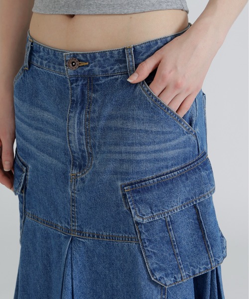 AVIREX（アヴィレックス）の「DENIM MERMAID CARGO SKIRT（デニムスカート・レディース・ブラック/ブラウン/ブルー系・S/M）」の8枚目の写真