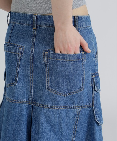 AVIREX（アヴィレックス）の「DENIM MERMAID CARGO SKIRT（デニムスカート・レディース・ブラック/ブラウン/ブルー系・S/M）」の10枚目の写真