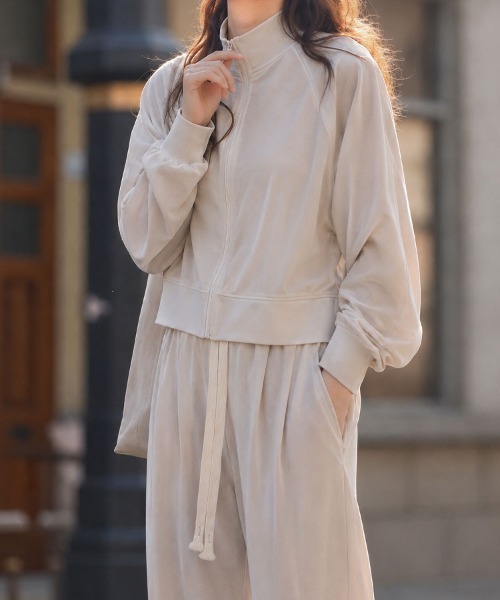 SallyLunn(サリーラン)の「ジップアップメッシュジャージセットアップ(セットアップ・レディース・ブラック/ピンク・LARGE/MEDIUM)」の12枚目の写真