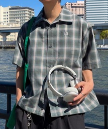 UNDERSTATEMENTs（アンダーステイトメント）の「【ユニセックス】ワンポイント刺繍半袖シャツ（シャツ/ブラウス）」