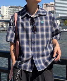 UNDERSTATEMENTs（アンダーステイトメント）の「【ユニセックス】ワンポイント刺繍半袖シャツ（シャツ/ブラウス）」