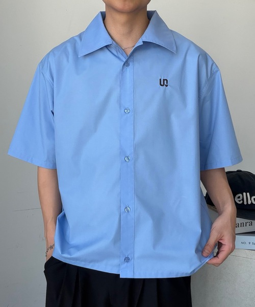 UNDERSTATEMENTs(アンダーステイトメント)の「【ユニセックス】ワンポイント刺繍半袖シャツ(シャツ/ブラウス・メンズ・チャコールグレー/ブラック系その他/ブルー/ブルー系その他/グリーン系その他/ブラック系/ホワイト/ホワイト系/ブルー系/グレー系/ホワイト系その他/ブラック/ネイビー系/ダークブルー・LARGE/MEDIUM)」の19枚目の写真