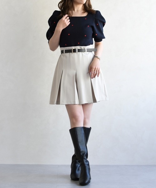 31 Sons de mode（トランテアン　ソン　ドゥ　モード）の「2026春夏新作 5分袖ハート刺繍ニット（ニット/セーター・レディース・ネイビー/レッド/オフホワイト・ﾌﾘ-）」の16枚目の写真