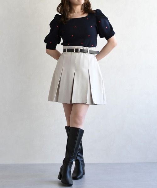 31 Sons de mode（トランテアン　ソン　ドゥ　モード）の「2026春夏新作 5分袖ハート刺繍ニット（ニット/セーター・レディース・ネイビー/レッド/オフホワイト・ﾌﾘ-）」の17枚目の写真