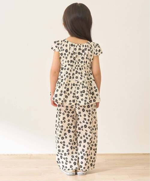 Lycee mine（リセマイン）の「【セットアップ】アソート総柄ティアードブラウス・スカラップパンツセット【子供服】【キッズ】【女の子】（セットアップ・キッズ・ブラック/ダークブラウン/サックスブルー/ピンク/ブルー/アイボリー/エメラルド/ブルーグレー・110cm/100cm/120cm/130cm/140cm/150cm）」の11枚目の写真