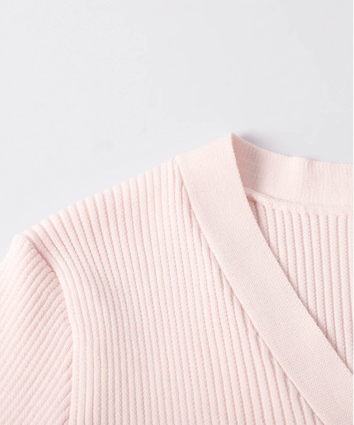 AMELY（エミリー）の「ペプラムリブニットカーディガン（カーディガン/ボレロ・レディース・ホワイト/モカ/イエロー/ピンク/ブラック・フリー）」の17枚目の写真