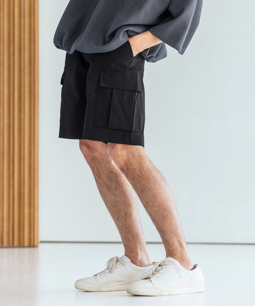 Magine(マージン)の「mp14826-Cotton Nylon Stretch Easy Cargo Short Pants カーゴショートパンツ(MGN-261-019)(その他パンツ・メンズ・ベージュ/オリーブ/ブラック・48/46/44)」の4枚目の写真
