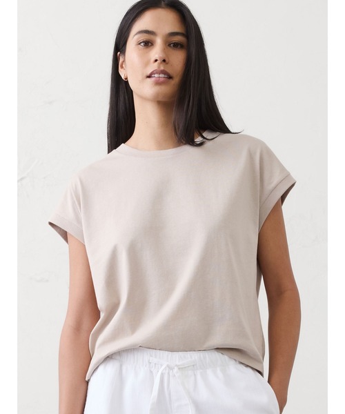 BANANA REPUBLIC FACTORY STORE(バナナリパブリック ファクトリーストア)の「BANANA REPUBLIC FACTORY STORE プレミアムコットン ボクシーTシャツ(Tシャツ/カットソー・レディース・ベージュ/ホワイト/ブラック/ホワイト系その他・S/M/XS/L)」の1枚目の写真