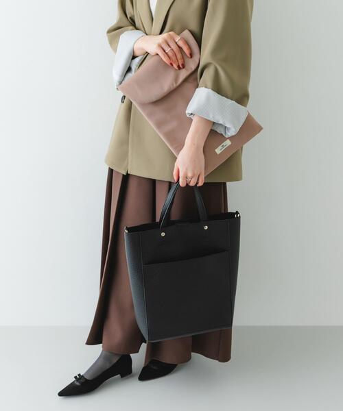 RODE SKO(ロデスコ)の「スリーブケース付2WAYトートバッグ(トートバッグ・レディース・ブラック/オフホワイト・ONE)」の9枚目の写真