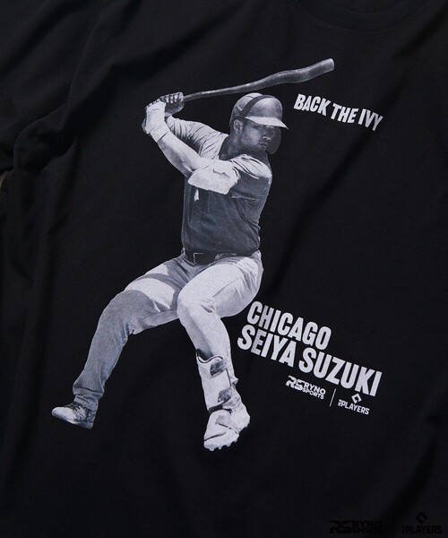FREAK'S STORE(フリークスストア)の「MLB PLAYERS× RYNO SPORTS ×FREAK’S STORE 別注 【SUZUKI】WIDE SHOT PHOTO TEE(Tシャツ/カットソー・メンズ・ブラック・MEDIUM/LARGE)」の3枚目の写真