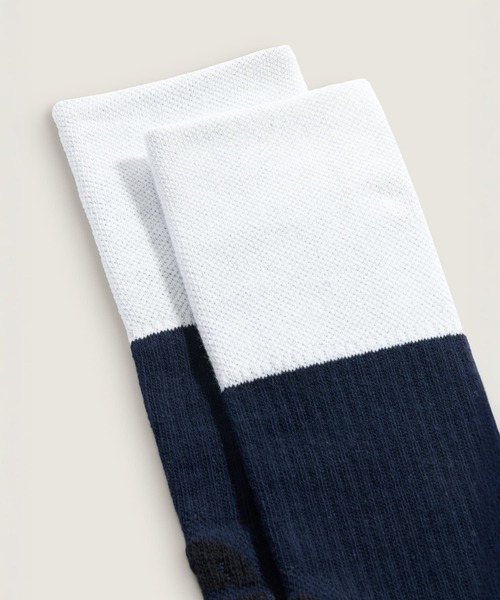 VANS(バンズ)の「PITCH TO STREET ソックス / TDC SOCKS dress blues VN000X70LKZ1(ソックス/靴下・メンズ・ネイビー・LARGE/MEDIUM)」の3枚目の写真