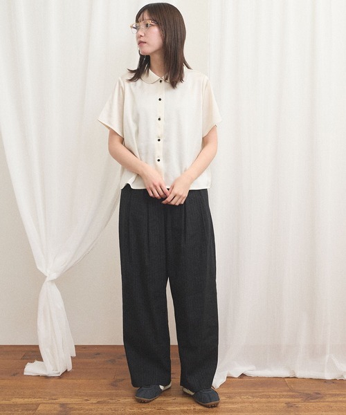 fig Ｌondon（フィグロンドン）の「pure satin shirt（シャツ/ブラウス・レディース・ブラック/ホワイト・FREE）」の13枚目の写真