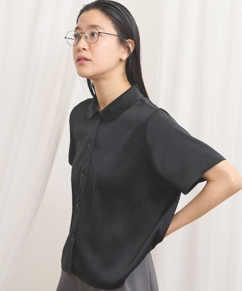 fig Ｌondon（フィグロンドン）の「pure satin shirt（シャツ/ブラウス・レディース・ブラック/ホワイト・FREE）」の9枚目の写真