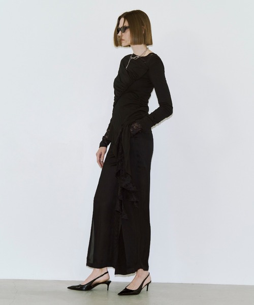 JOSE MOON（ジョゼムーン）の「GATHER SLOPE TOPS/ギャザースロープトップス（Tシャツ/カットソー・レディース・ブラック/グレー・FREE）」の9枚目の写真