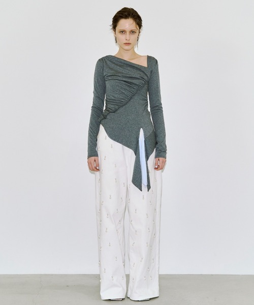 JOSE MOON（ジョゼムーン）の「GATHER SLOPE TOPS/ギャザースロープトップス（Tシャツ/カットソー・レディース・ブラック/グレー・FREE）」の16枚目の写真