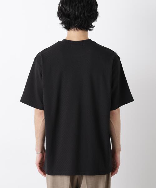 NANO universe(ナノユニバース)の「リンクスジャガードスリーブTシャツ(Tシャツ/カットソー・メンズ・グレー/ブラック/ホワイト・L/M)」の12枚目の写真