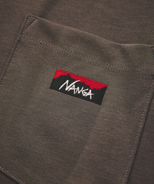 NANGA(ナンガ)の「NANGA/ナンガ 新色追加 別注 neo-PRO スピンドル ポケットTシャツ/日本製/遮熱/UVカット/吸水速乾/リラックスフィット(Tシャツ/カットソー・メンズ・ホワイト/ブラウン/チャコールグレー/ブラック・SMALL/MEDIUM/LARGE/X-LARGE)」の12枚目の写真
