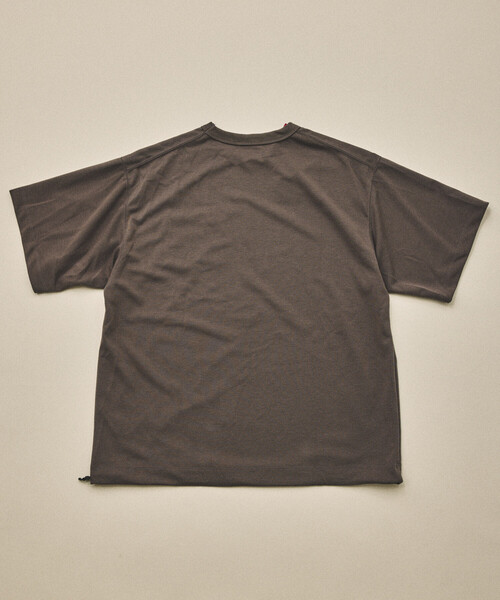 NANGA(ナンガ)の「NANGA/ナンガ 新色追加 別注 neo-PRO スピンドル ポケットTシャツ/日本製/遮熱/UVカット/吸水速乾/リラックスフィット(Tシャツ/カットソー・メンズ・ホワイト/ブラウン/チャコールグレー/ブラック・SMALL/MEDIUM/LARGE/X-LARGE)」の20枚目の写真