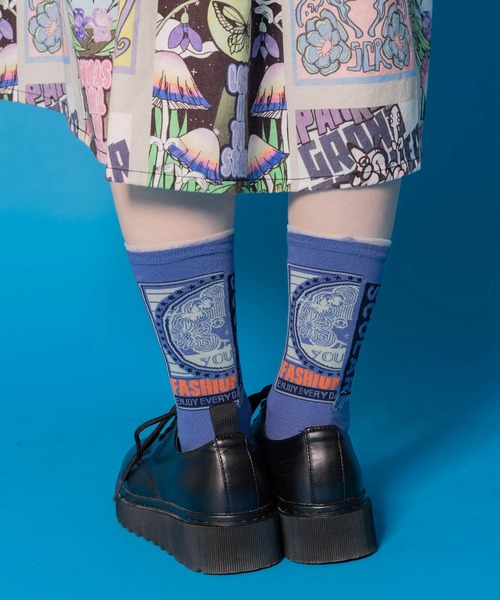 ScoLar（スカラー）の「88J18807：スカラーロゴソックス（ソックス/靴下・レディース・オフホワイト/ブルー・FREE）」の3枚目の写真