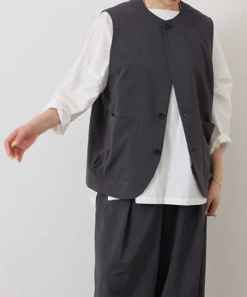 JOURNAL STANDARD LUXE（ジャーナルスタンダード　ラックス）の「トロピカルベスト（その他アウター・レディース・チャコールグレー/ブラック・FREE）」の20枚目の写真