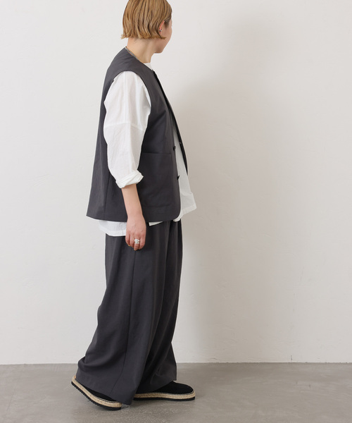 JOURNAL STANDARD LUXE（ジャーナルスタンダード　ラックス）の「トロピカルベスト（その他アウター・レディース・チャコールグレー/ブラック・FREE）」の19枚目の写真