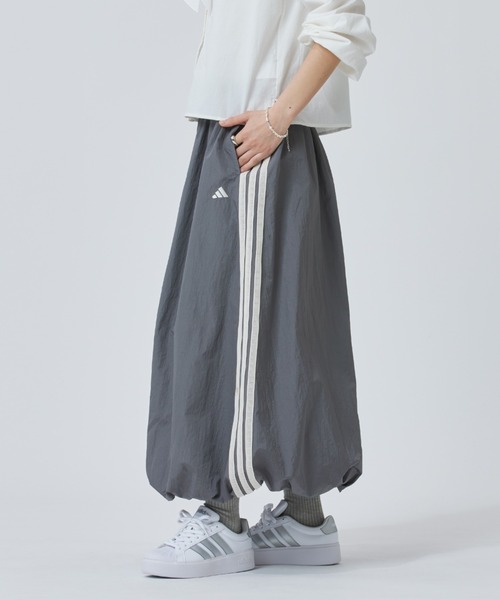 adidas(アディダス)の「【別注】アディダス adidas W BALOON SKIRT AP 限定コラボ(スカート・レディース・ブラック/グレー・S/M/L/XL)」の15枚目の写真