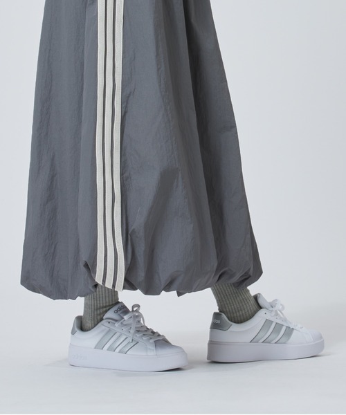 adidas(アディダス)の「【別注】アディダス adidas W BALOON SKIRT AP 限定コラボ(スカート・レディース・ブラック/グレー・S/M/L/XL)」の9枚目の写真