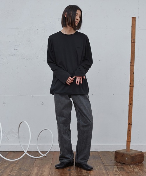 Dulcamara(ドゥルカマラ)の「ハイゲージスムースバルーンロンT(Tシャツ/カットソー・メンズ・ダークグリーン/ブラック/グレー・1/0)」の4枚目の写真