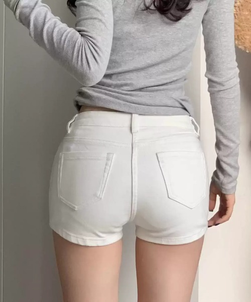 SHEPP（シープ）の「ボタンデニム ショートパンツ ホットパンツ（デニムパンツ・レディース・ホワイト・M/S）」の7枚目の写真