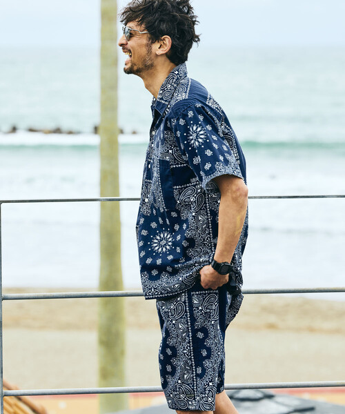HAV-A-HANK(ハバハンク )の「HAV-A-HANK/ハバハンク HAV-A-HANK×FREAK'S STORE/ハバハンク 別注 バンダナ柄 S/Sオープンカラーシャツ(シャツ/ブラウス・メンズ・ネイビー/チャコールグレー・MEDIUM/LARGE)」の8枚目の写真