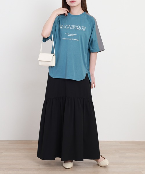 BRODIAEA（ブローディア）の「BRODIAEA 箔ロゴプリント配色切り替え半袖Tシャツ ハイブリットコットン（Tシャツ/カットソー・レディース・オフホワイト/グレイッシュベージュ/ブルーグリーン/ブラック・40）」の19枚目の写真