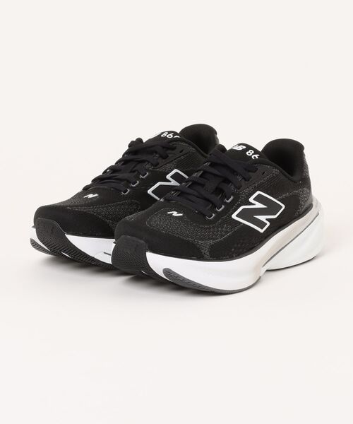 NEW BALANCE(ニューバランス)の「《New Balance》W860(スニーカー・レディース・ブラック×ホワイト・25.0cm/24.5cm/24.0cm/23.5cm/23.0cm/22.5cm)」の1枚目の写真