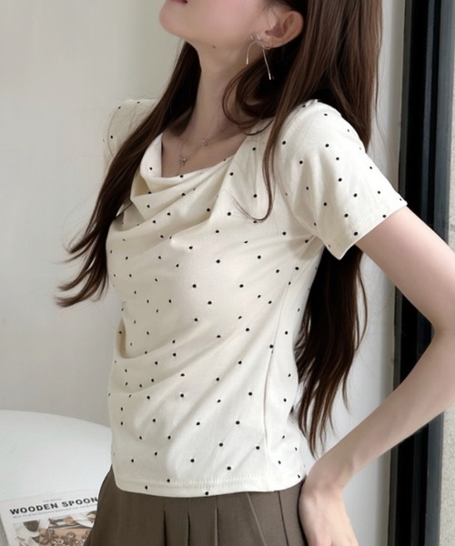 Ada.（エイダ）の「ドット柄 ドレープネック タイト シルエット カットソー（Tシャツ/カットソー・レディース・ピンク/アイボリー/ブラック/グレー/ブルー・FREE）」の9枚目の写真