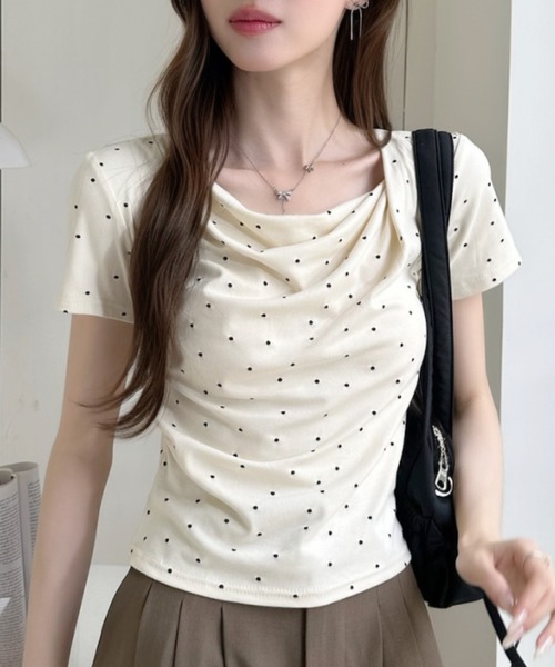 Ada.（エイダ）の「ドット柄 ドレープネック タイト シルエット カットソー（Tシャツ/カットソー・レディース・ピンク/アイボリー/ブラック/グレー/ブルー・FREE）」の6枚目の写真