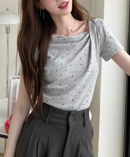 Ada.（エイダ）の「ドット柄 ドレープネック タイト シルエット カットソー（Tシャツ/カットソー・レディース・ピンク/アイボリー/ブラック/グレー/ブルー・FREE）」の19枚目の写真