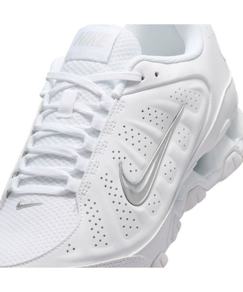NIKE（ナイキ）の「NIKE/ナイキ WS REAX 8 NSW SL（スニーカー・レディース・ホワイト・23.5cm/24cm/24.5cm/25cm/23cm/22.5cm）」の3枚目の写真