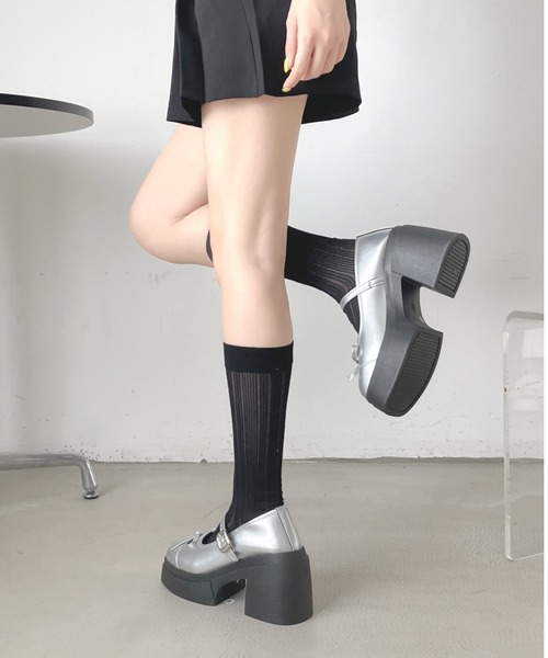 Shoes in Closet(シューズインクローゼット)の「+9.5㎝ 軽量 厚底 リボン メリージェーン パンプス ローファー 491(ローファー・レディース・ブラック/アイボリー/シルバー/ダークブラウン・S/M/L/LL)」の17枚目の写真