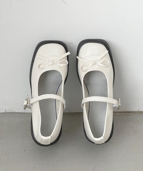 Shoes in Closet(シューズインクローゼット)の「+9.5㎝ 軽量 厚底 リボン メリージェーン パンプス ローファー 491(ローファー・レディース・ブラック/アイボリー/シルバー/ダークブラウン・S/M/L/LL)」の8枚目の写真
