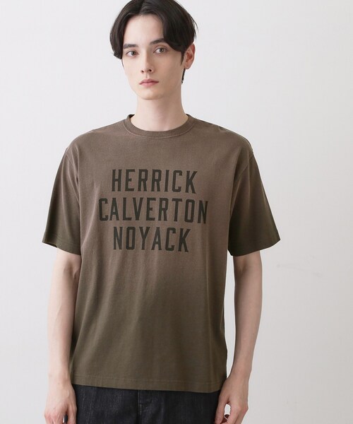 Dessin(デッサン)の「【洗える】ヴィンテージ加工 ロゴTシャツ(Tシャツ/カットソー・メンズ・ベージュ/イエロー/チャコールグレー・03/02)」の1枚目の写真