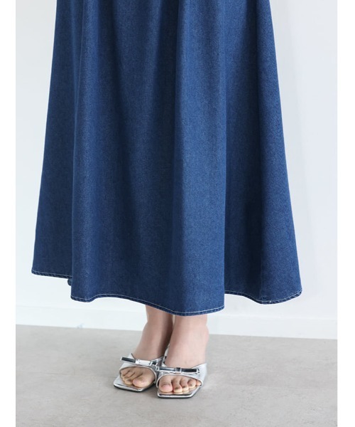 fifth(フィフス)の「ウエスト切替Vネックデニムワンピース(ワンピース・レディース・ブラック/ネイビー・XS/M)」の17枚目の写真