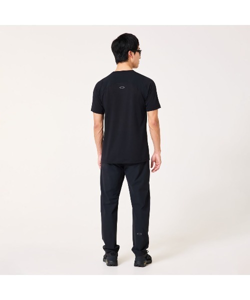 OAKLEY(オークリー)の「オークリー ETERNAL CHILL PERF SS CREW 4.0(Tシャツ/カットソー・メンズ・ライトグレー/ブルーグレー/ブラック・M/L/LL/S/3L)」の7枚目の写真
