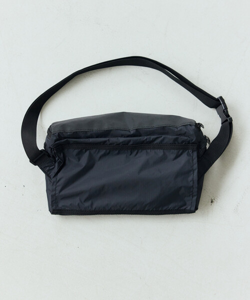 POLeR（ポーラー）の「POLeR × FREAK'S STORE/ポーラー × フリークスストア 別注 Response Transformer Bag（バックパック/リュック・メンズ・グレー/ブラック・ONE SIZE）」の13枚目の写真