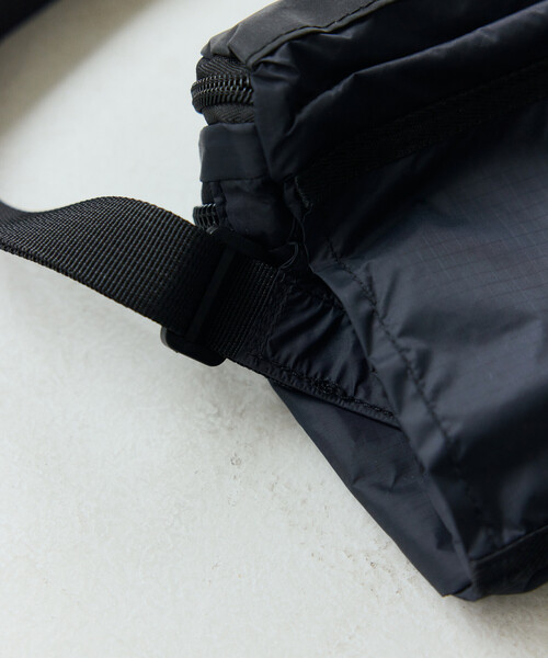 POLeR（ポーラー）の「POLeR × FREAK'S STORE/ポーラー × フリークスストア 別注 Response Transformer Bag（バックパック/リュック・メンズ・グレー/ブラック・ONE SIZE）」の15枚目の写真