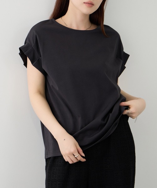 NAVY(ネイビー)の「【SARARI /サラリ】接触冷感 DRY UVカット 袖タッククルーネック UVカットカットソー(Tシャツ/カットソー・レディース・ベージュ/オレンジ/チャコール・M/L)」の4枚目の写真
