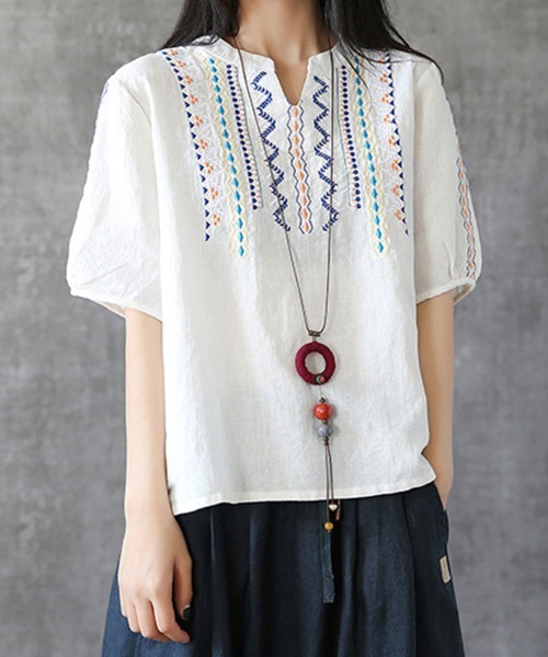 Vネック刺繍デザインブラウス（シャツ/ブラウス）｜mielu（ミエル）の